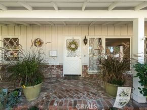 16458 Calahan, North Hills (los Angeles) CA 91343