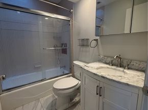 14256 Victory Boulevard 3, Van Nuys (los Angeles) CA 91401