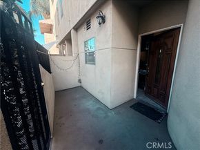 14256 Victory Boulevard 3, Van Nuys (los Angeles) CA 91401