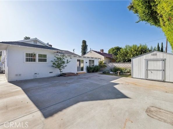 10536 Andasol Avenue, Granada Hills (los Angeles) CA 91344
