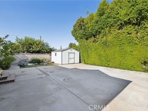 10536 Andasol Avenue, Granada Hills (los Angeles) CA 91344
