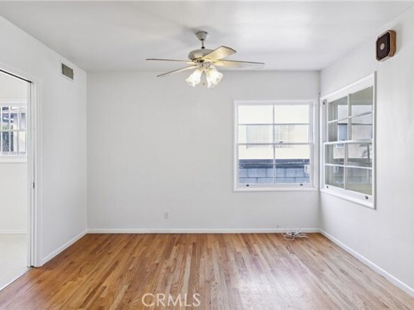 10536 Andasol Avenue, Granada Hills (los Angeles) CA 91344