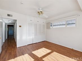10536 Andasol Avenue, Granada Hills (los Angeles) CA 91344