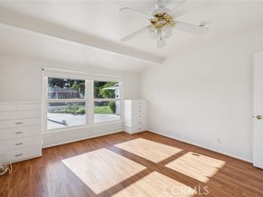 10536 Andasol Avenue, Granada Hills (los Angeles) CA 91344