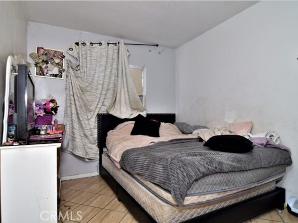 14807 Oro Grande, Sylmar (los Angeles) CA 91342