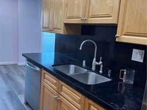 5412 Lindley 110, Encino (los Angeles) CA 91316