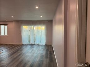 5412 Lindley 110, Encino (los Angeles) CA 91316