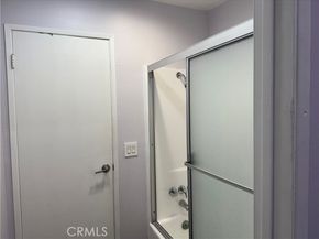 5412 Lindley 110, Encino (los Angeles) CA 91316