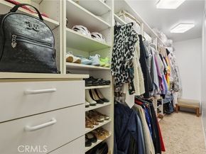 11129 White Oak, Granada Hills (los Angeles) CA 91344