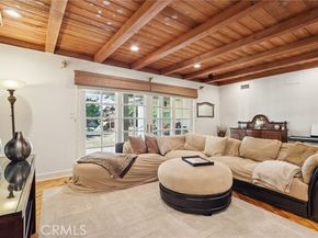 11129 White Oak, Granada Hills (los Angeles) CA 91344