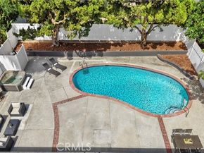18645 Knapp Street, Northridge (los Angeles) CA 91324