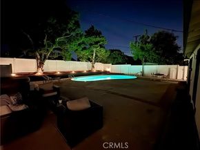 18645 Knapp Street, Northridge (los Angeles) CA 91324