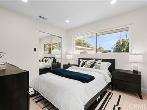 18645 Knapp Street, Northridge (los Angeles) CA 91324