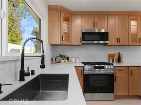 18645 Knapp Street, Northridge (los Angeles) CA 91324