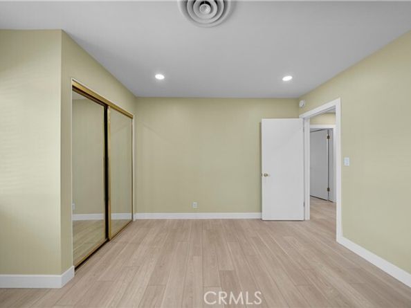 12554 Lorne, North Hollywood (los Angeles) CA 91605