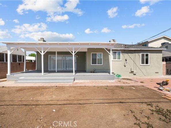 12554 Lorne, North Hollywood (los Angeles) CA 91605