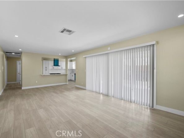 12554 Lorne, North Hollywood (los Angeles) CA 91605