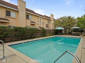 15045 Nordhoff St. 116, North Hills (los Angeles) CA 91343