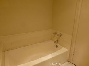 17914 Magnolia Boulevard 127, Encino (los Angeles) CA 91316