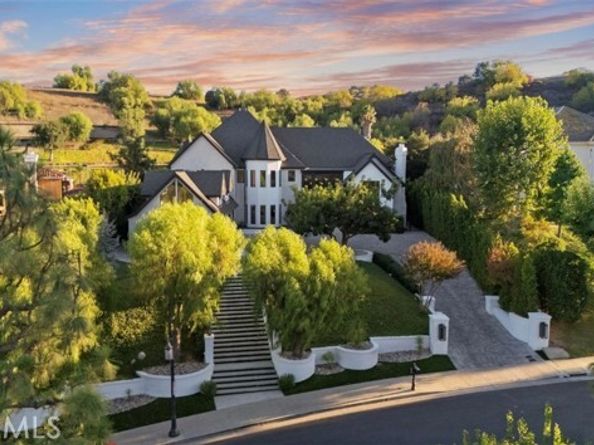 20620 Chatsboro Drive, Woodland Hills (los Angeles) CA 91364