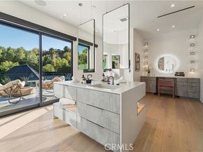 20620 Chatsboro Drive, Woodland Hills (los Angeles) CA 91364