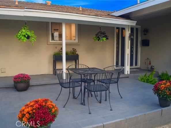 8410 Beckford, Northridge (los Angeles) CA 91324
