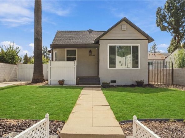 70 W Claremont St, Pasadena CA 91103