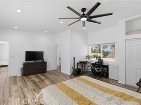 6836 Aura, Reseda (los Angeles) CA 91335