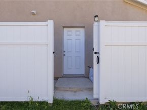 6836 Aura, Reseda (los Angeles) CA 91335
