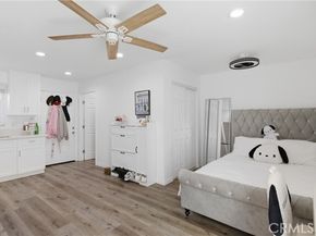 6836 Aura, Reseda (los Angeles) CA 91335