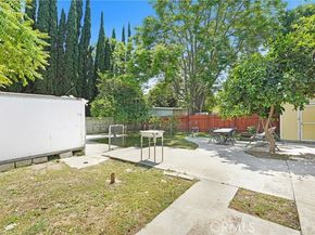 15720 Roxford Street, Sylmar (los Angeles) CA 91342
