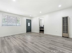 15720 Roxford Street, Sylmar (los Angeles) CA 91342