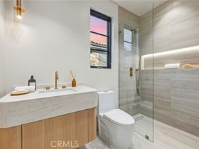 4900 Valjean, Encino (los Angeles) CA 91436