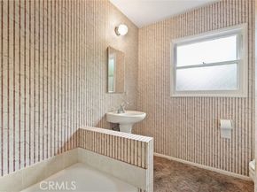 5636 Ponce, Woodland Hills (los Angeles) CA 91367