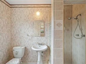 5636 Ponce, Woodland Hills (los Angeles) CA 91367