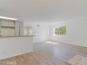 13126 Bromont 1, Sylmar (los Angeles) CA 91342