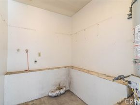 13126 Bromont 1, Sylmar (los Angeles) CA 91342