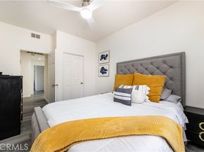 13600 Foothill 17, Sylmar (los Angeles) CA 91342
