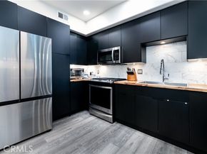 13600 Foothill 17, Sylmar (los Angeles) CA 91342
