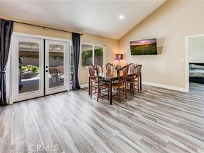 8380 Kentland, West Hills (los Angeles) CA 91304