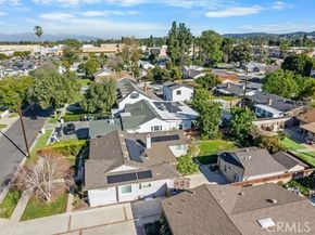 23032 Mobile, West Hills (los Angeles) CA 91307