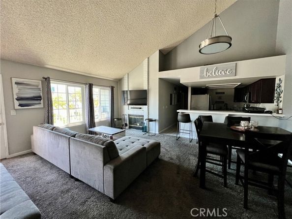 22031 Main 10, Carson CA 90745