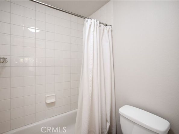 8300 Manitoba Street 222, Playa Del Rey (los Angeles) CA 90293
