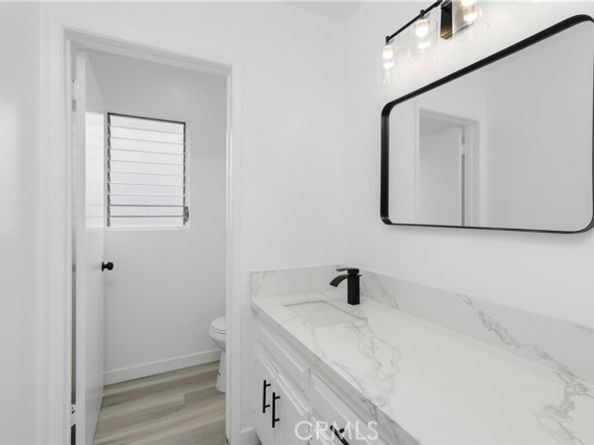 935 W 10th Street, San Pedro (los Angeles) CA 90731
