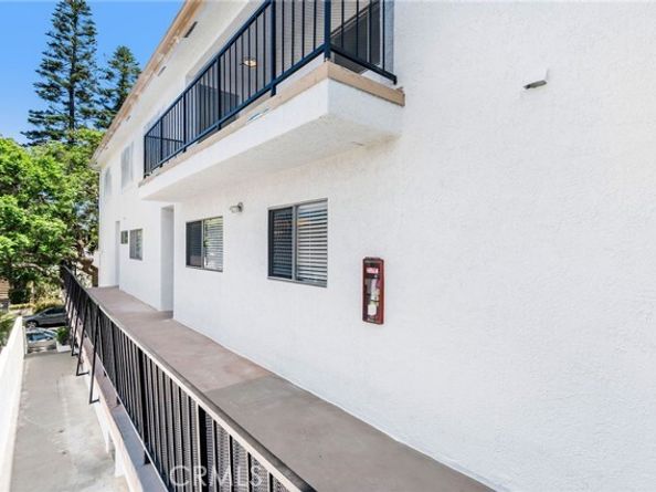 935 W 10th Street, San Pedro (los Angeles) CA 90731