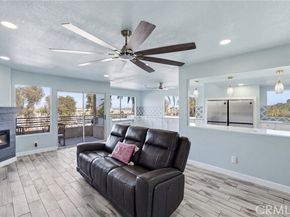 2222 S Mesa 8, San Pedro (los Angeles) CA 90731