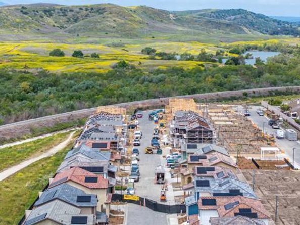 775 Kingbird Loop, Oceanside CA 92058