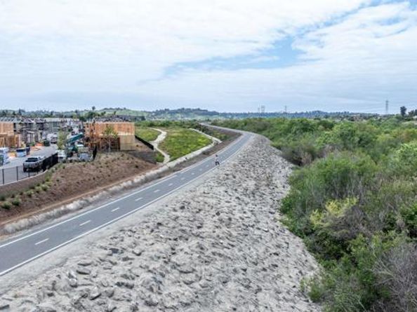 775 Kingbird Loop, Oceanside CA 92058