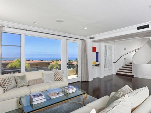 7127 Fay Avenue, La Jolla (san Diego) CA 92037