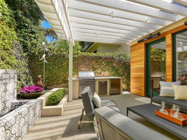 7127 Fay Avenue, La Jolla (san Diego) CA 92037